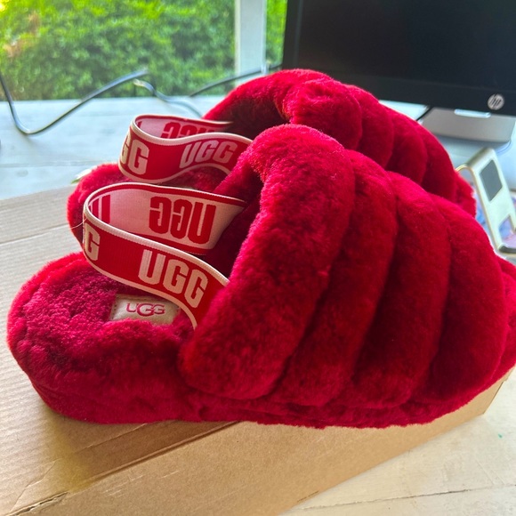 red fluff Ugg slides , - Picture 3 of 3